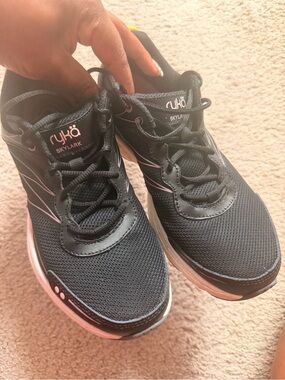 Ryka Skylark sneakers